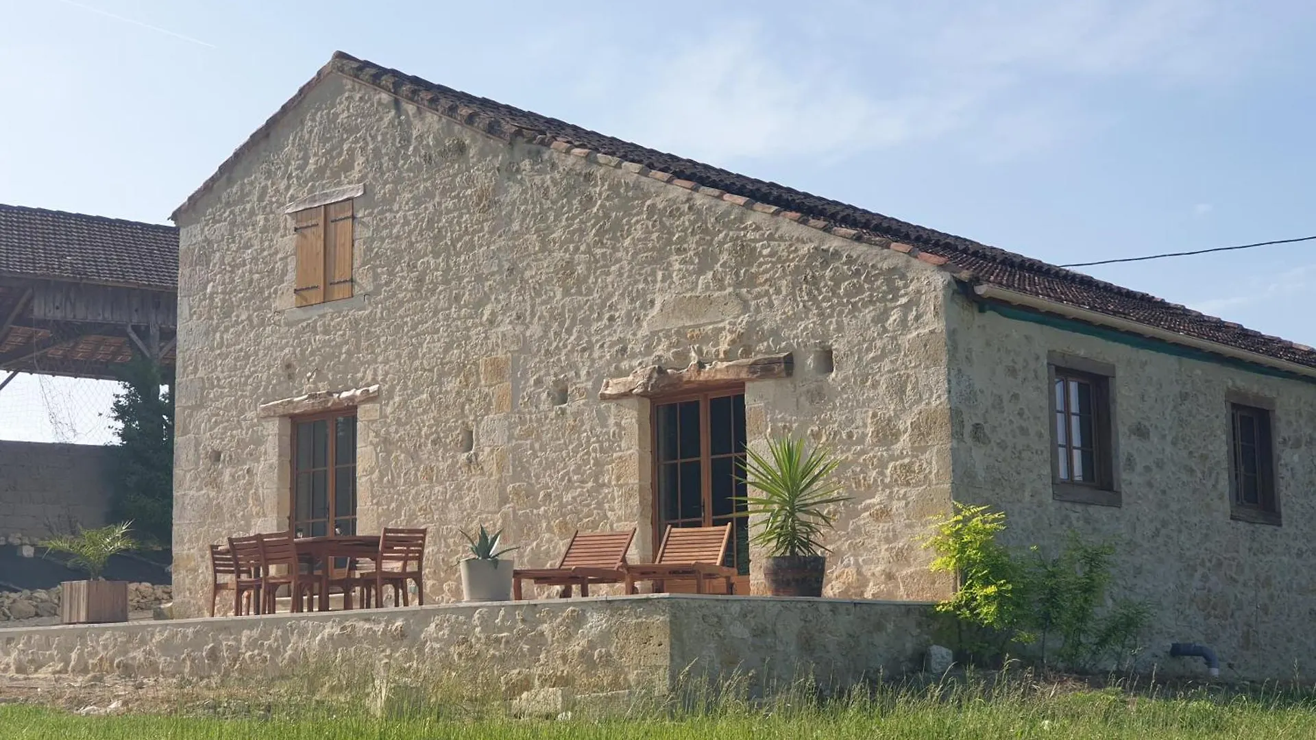 Gite La Halippe Caussens Holiday home